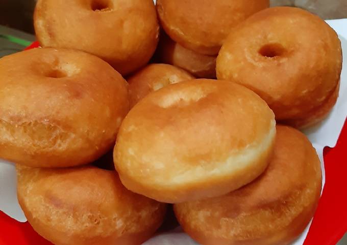 Donat empuk ekonomis