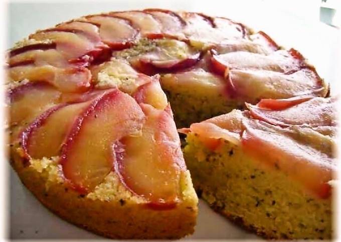 Black Tea Apple Cake (Tarte Tatin Style)