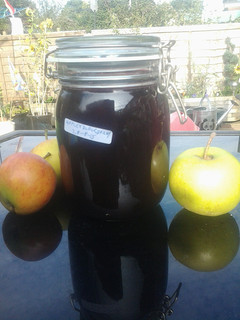 A picture of Blackberry and Apple Jam.