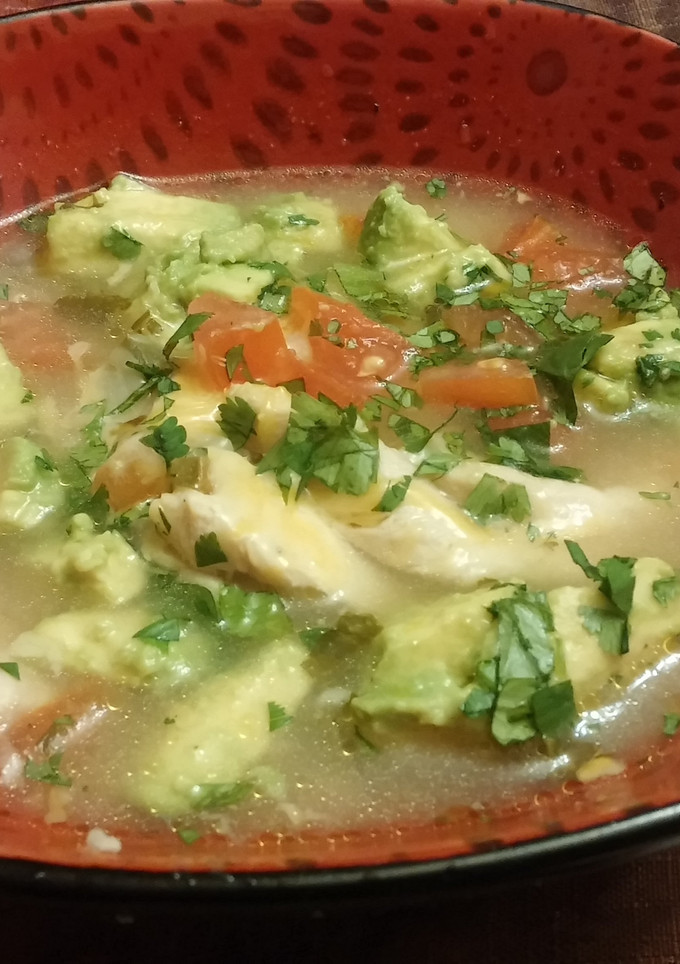 A picture of Chicken and Lime Soup with Avocado.