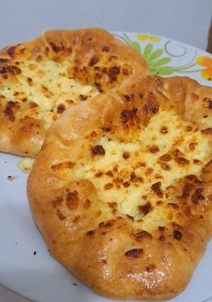 O poză a rețetei Plăcinte cu brânză sărată- Fatayer.