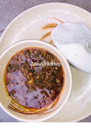 A picture of Spinach and groundnut soup😋.