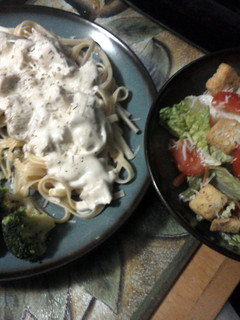 A picture of quick Alfredo sauce.