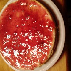 A picture of the best ever cheese cake.