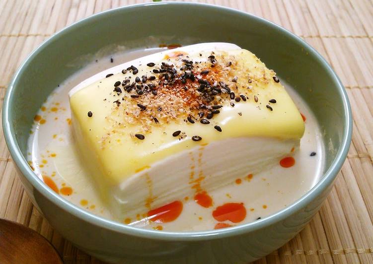 Step-by-Step Guide to Prepare Homemade Warm Tofu with Soy Milk and Melting Cheese | This is Recipe So Simple You Must Undertake Now !!