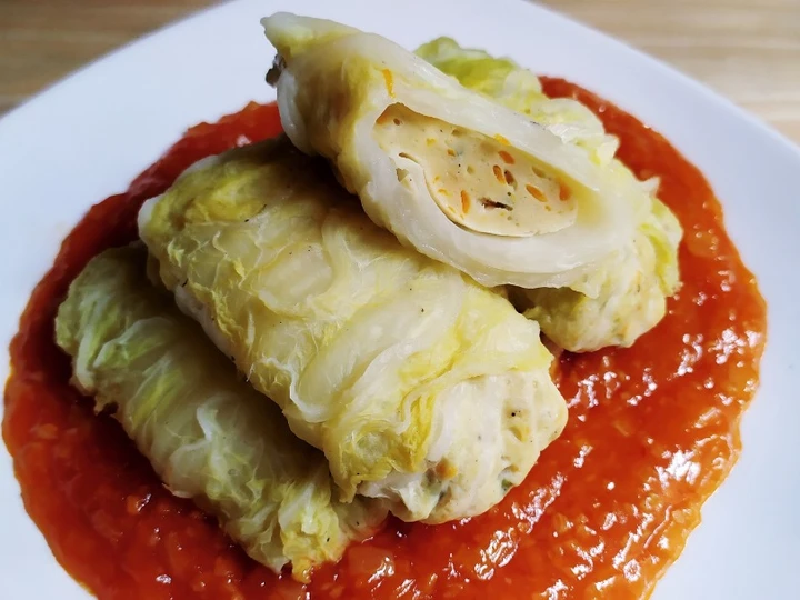 Cara Mudah Menyiapkan Resep Sawi gulung isi ayam yang Sempurna Anti Ribet, Mantap Sekali