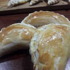 A picture of Relleno de pollo cremoso para empanadas ✔.
