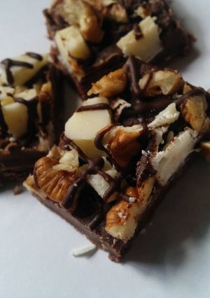 A picture of Super easy chocolate fudge.