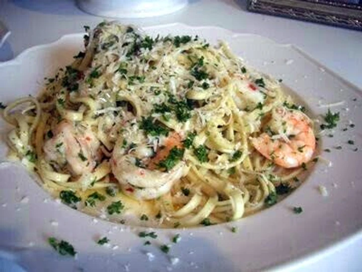 Easy Way Make Toni's Shrimp & Scallop Scampi the Delicious Really delicious
