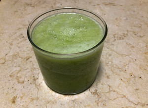 Una foto de Licuado de Apio y Piña