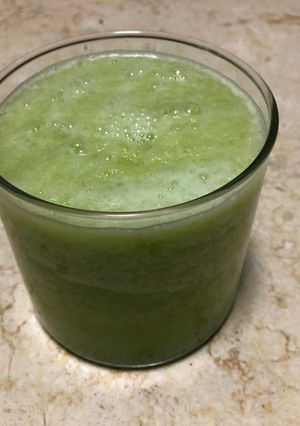 Una foto de Licuado de Apio y Piña