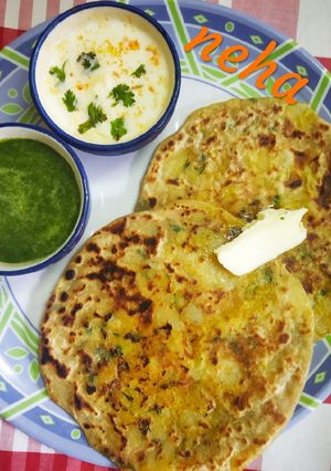 A picture of Aloo Paratha (evergreen 😋all time favourite).