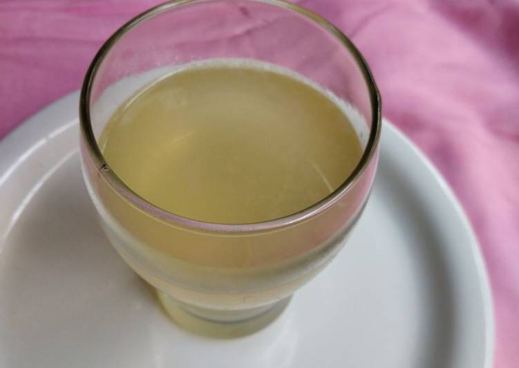 Step-by-Step Guide to Make Super Quick Homemade Lemon-Honey Drink