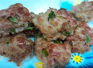 Hình của món Thịt xay viên chiên.