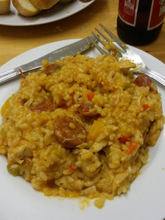 A picture of Paella.
