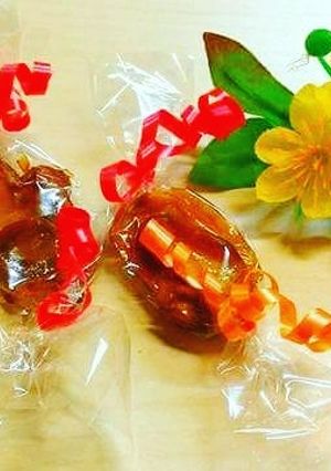 Hình của món MỨT XOÀI VỊ CAM và VỎ CAM.