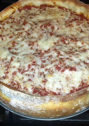 A picture of T-roys Deep Dish Pizza.