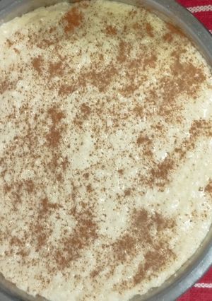 Una foto de Arroz con leche condensada cremoso