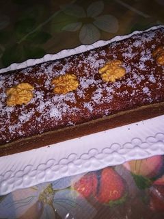 صورة لوصفة كيكة بدقيق القمح الكامل والفواكه الجافة