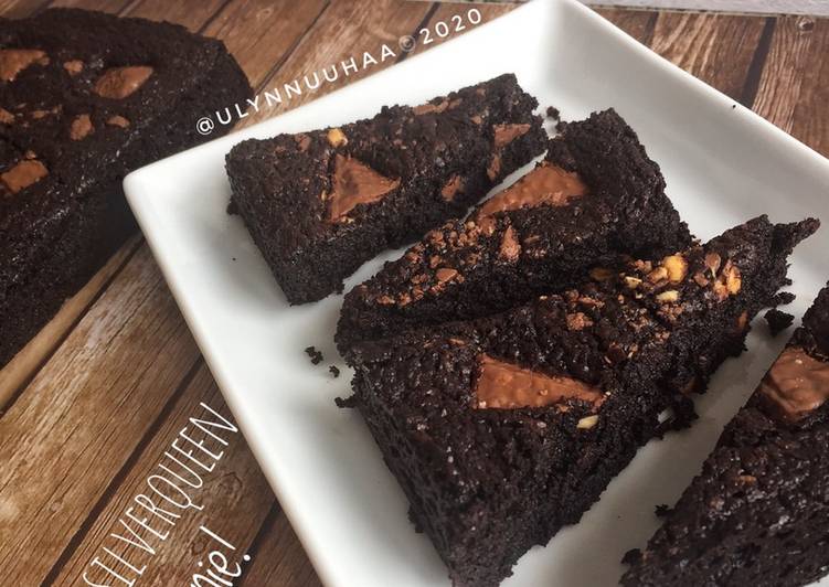 Cashew SilverQueen Brownie!