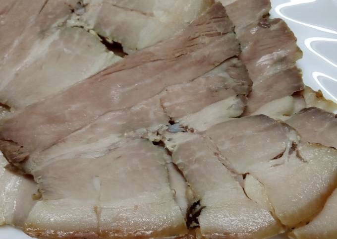 Буженина из свиной корейки