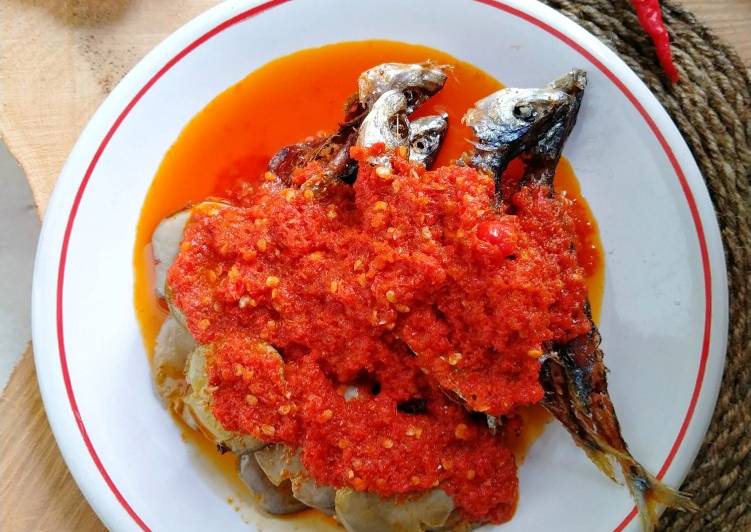 Ikan Laut mix Jengkol Lado Merah