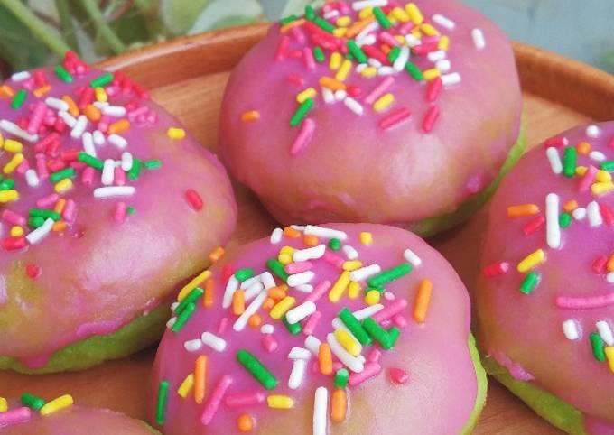 Cara Gampang Membuat Mini Donat Pandan, Enak