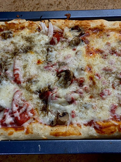 Una foto de Masa casera para pizza sin levadura