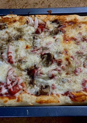 Una foto de Masa casera para pizza sin levadura