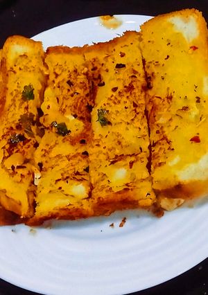 A picture of Garlic And Corn Sandwich.