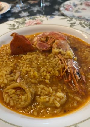 Una foto de Arroz Meloso de Bogavante 🦞