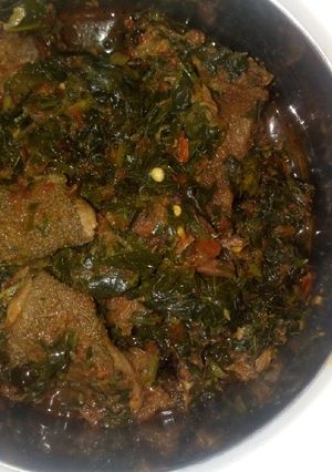 A picture of Efo riro.