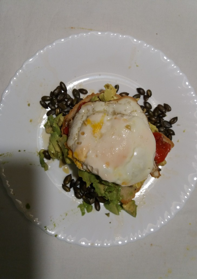 Una foto de Tentempié Aguacate con Huevo