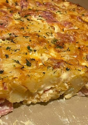 O poză a rețetei Cartofi cu brânză și bacon la cuptor 👌.