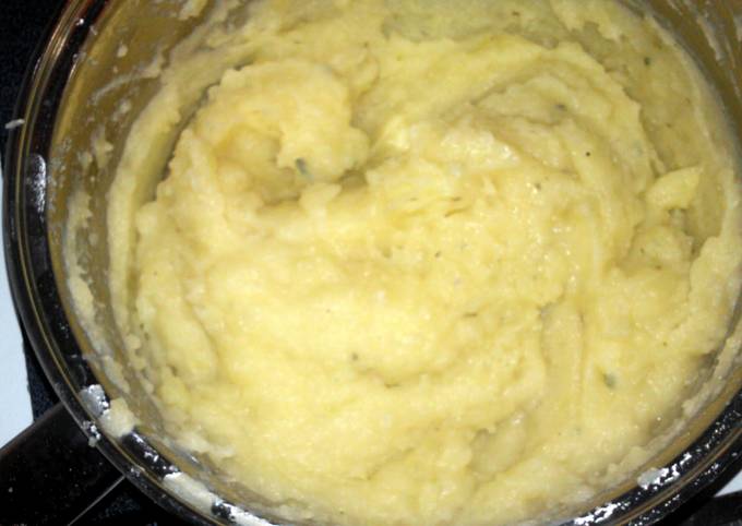 Homemade garlic flavored mashed potatoes