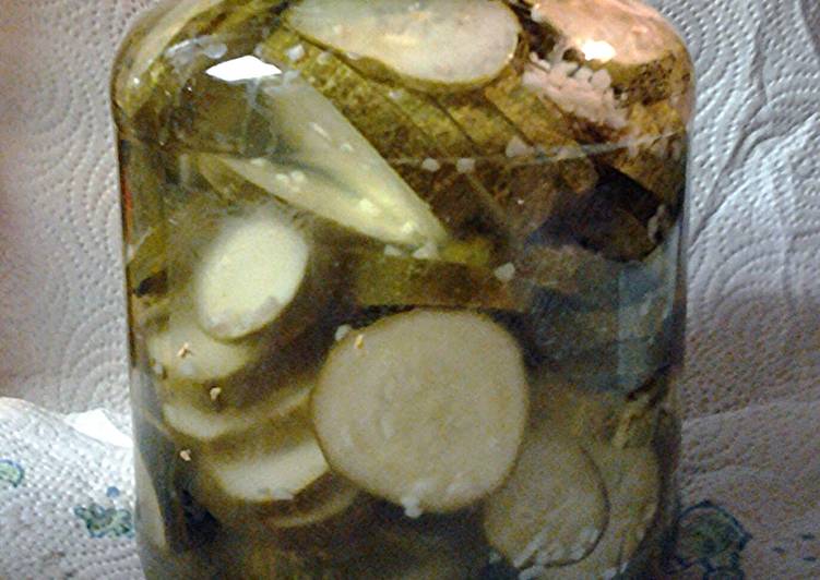 Recipe of Perfect Quickles, quick pickles