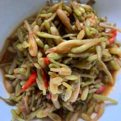 รูปของ Sayur bunga kates