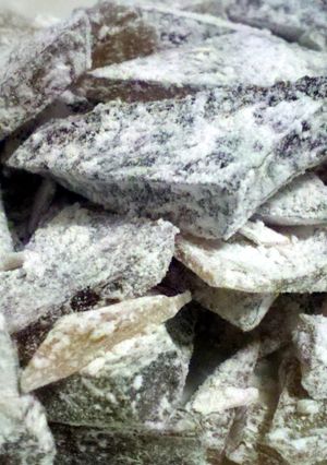 A picture of Rock Candy.