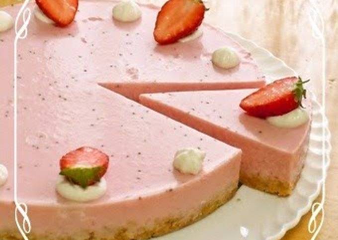 Strawberry No-bake Cheesecake