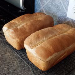 A picture of White bread.