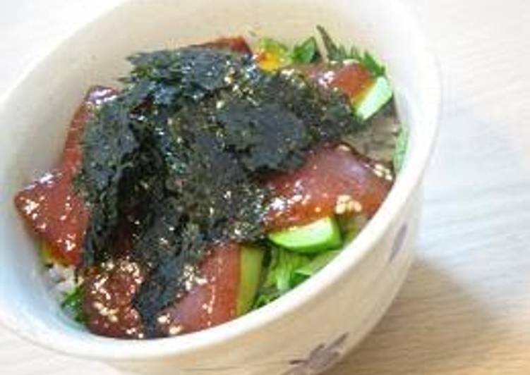 Recipe of Quick Korean-Style Tuna and Avocado Rice Bowl