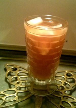 A picture of Simple Iced Tea Punch.