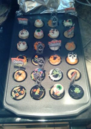 A picture of Banana Baileys Cupcakes.