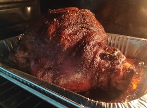 Una foto de Pernil horneado al sous vide