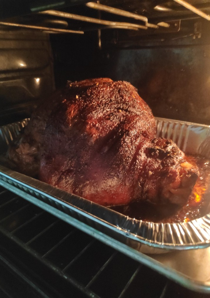Una foto de Pernil horneado al sous vide