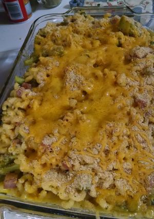 A picture of Cheddar Broccoli Pasta Bake.