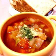 A picture of Addictive Minestrone Soup.