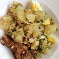 A picture of Potatoes Salad.