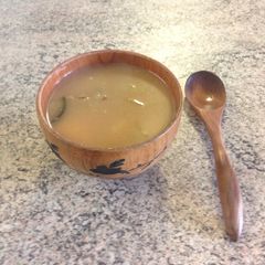 A picture of Miso soup with Aubergine.