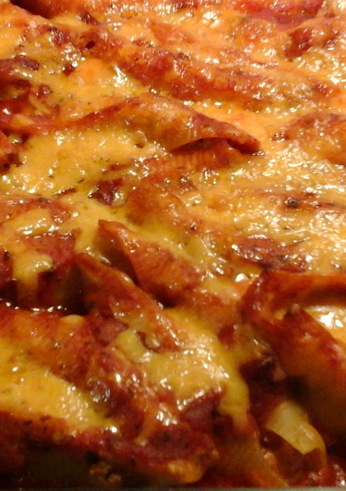 A picture of Stuffed Shells.
